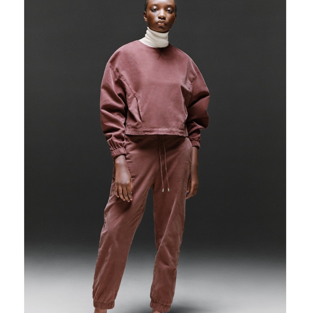 ZARA 2PC VALVET TOP &HIGH WAISTED JOGGER PANTS
